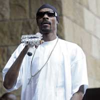 Snoop Dogg, Amy Winehouse, The Beatles: Musicians With Visa Trouble