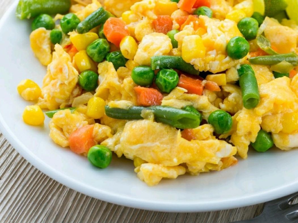 Mix of Veggies and Eggs