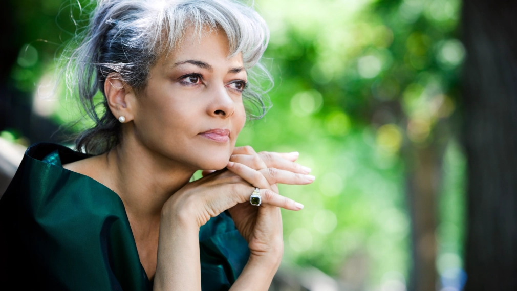 These Women Are Going Gray Gracefully .jpg