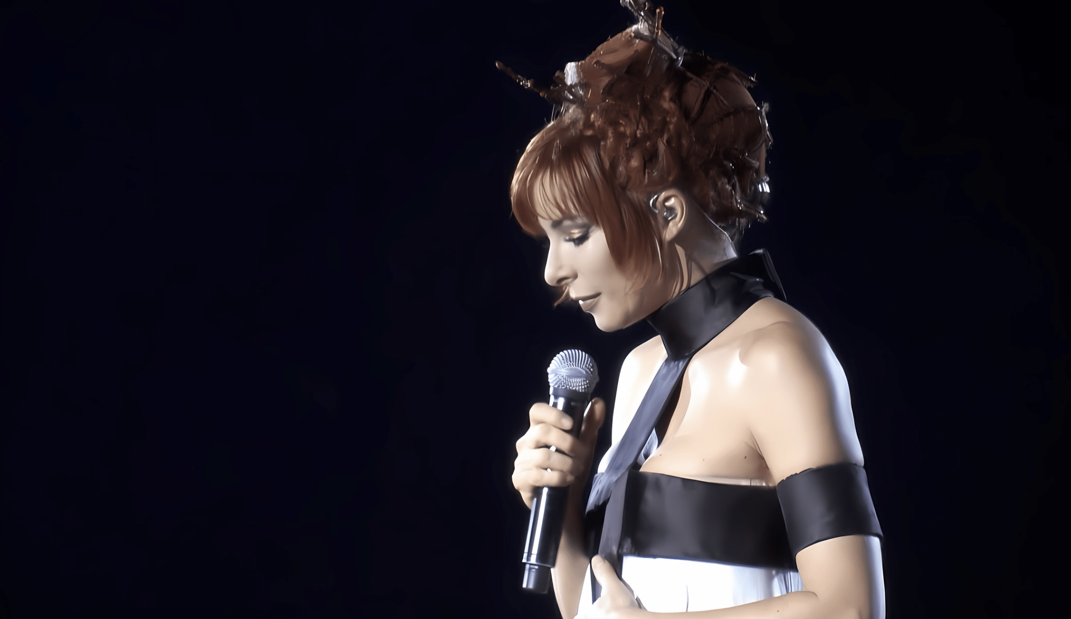 Mylene_Farmer_The_Queen_of_French_Pop