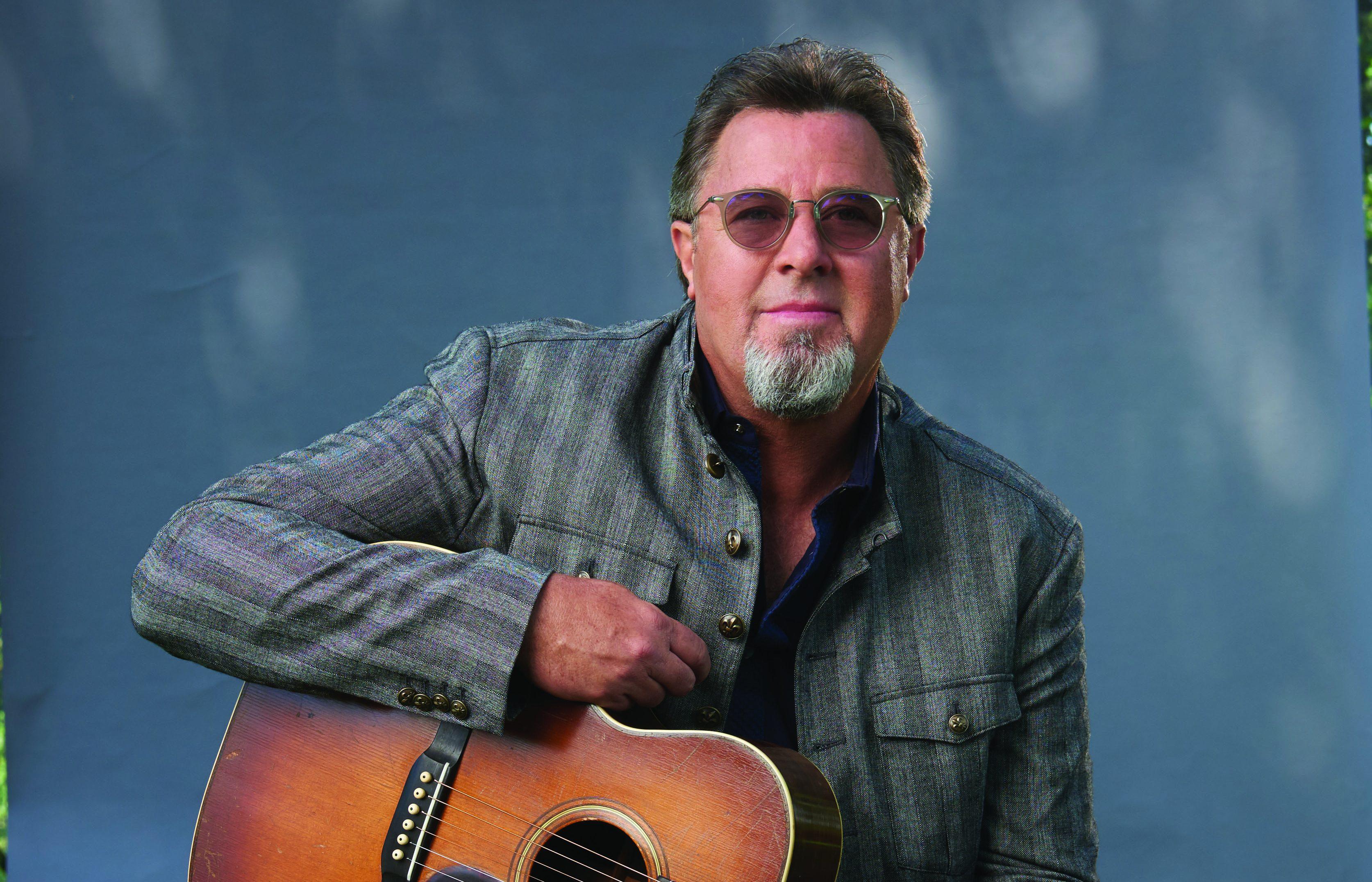 Vince_Gill_-_Norman_Oklahoma_Nashville-based_career