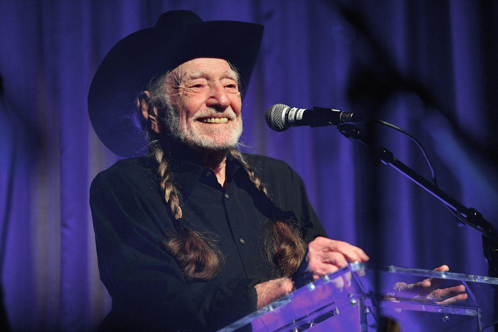 Willie_Nelson